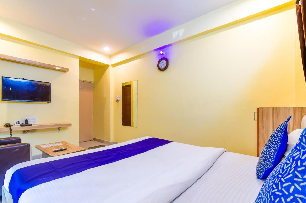 Astra Casa Kolkata Luaran gambar