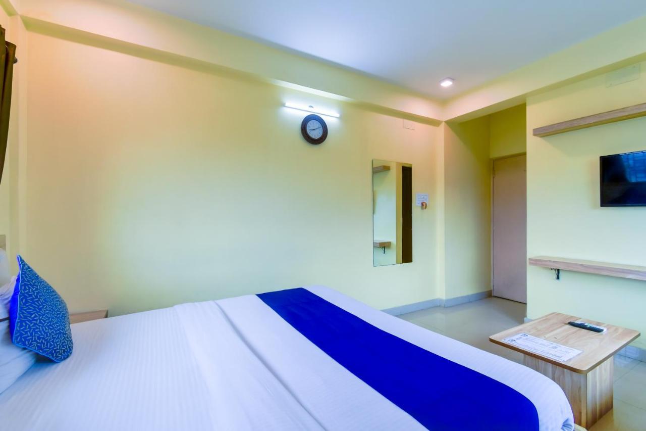 Astra Casa Kolkata Luaran gambar
