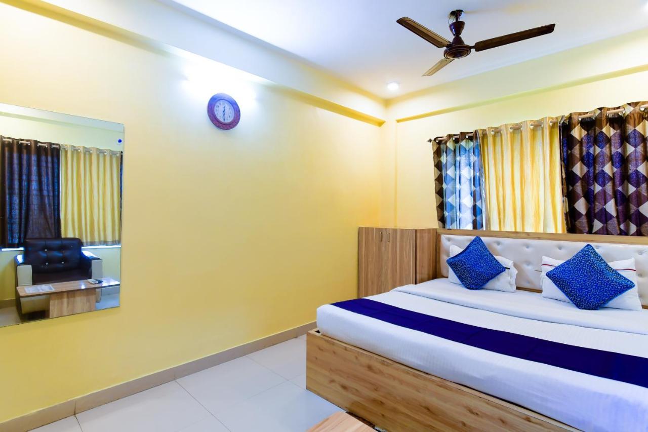 Astra Casa Kolkata Luaran gambar